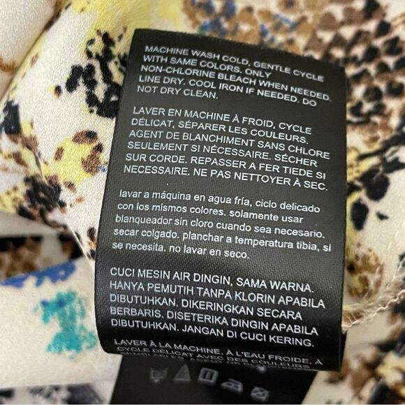 Bebe Serpentine Deep V Button Down Blouse Cream Yellow Blue Brown Size XS - Picture 15 of 16